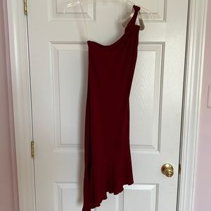 Form fitting burgundy dress!